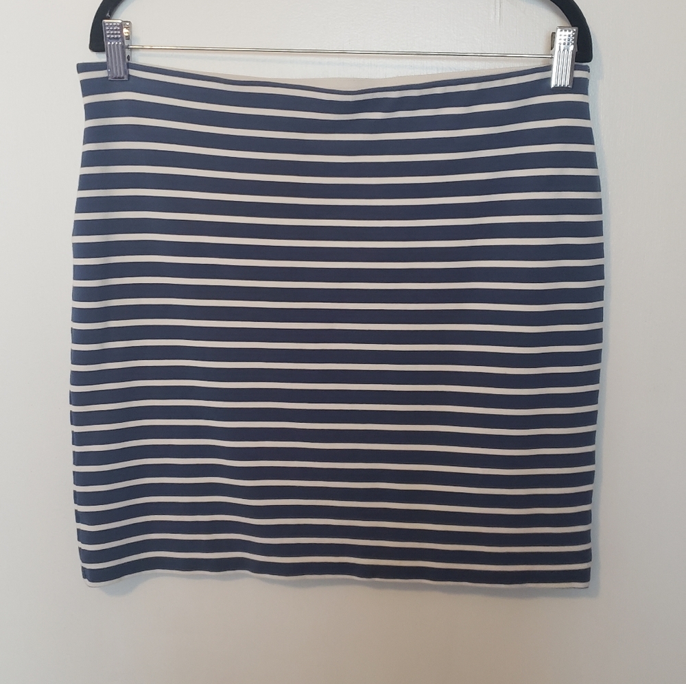LOFT pencil skirt